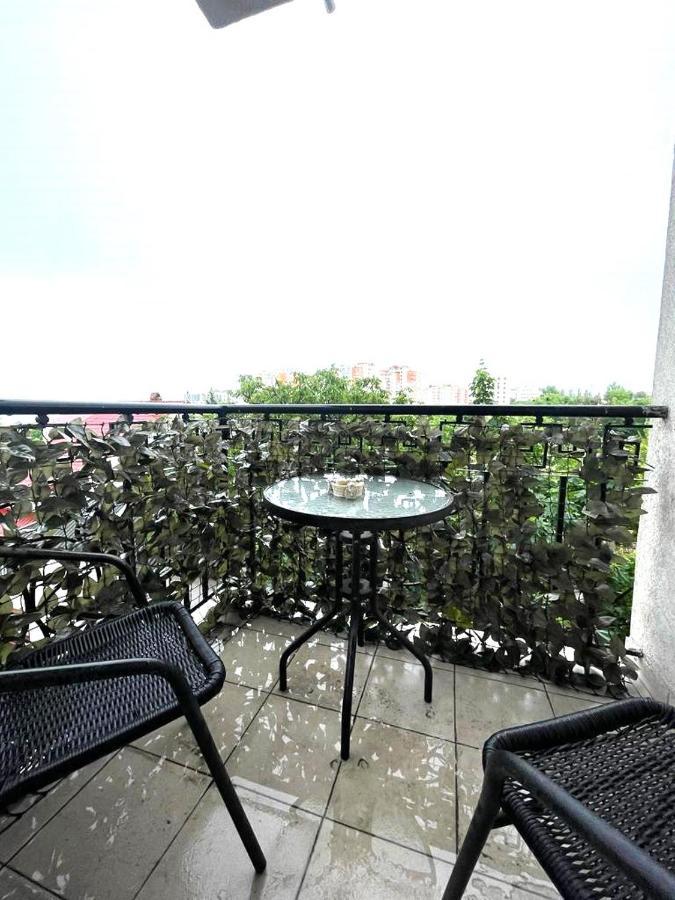 צ'יסינאו Large Apartment !!!Ciuflea Str. מראה חיצוני תמונה